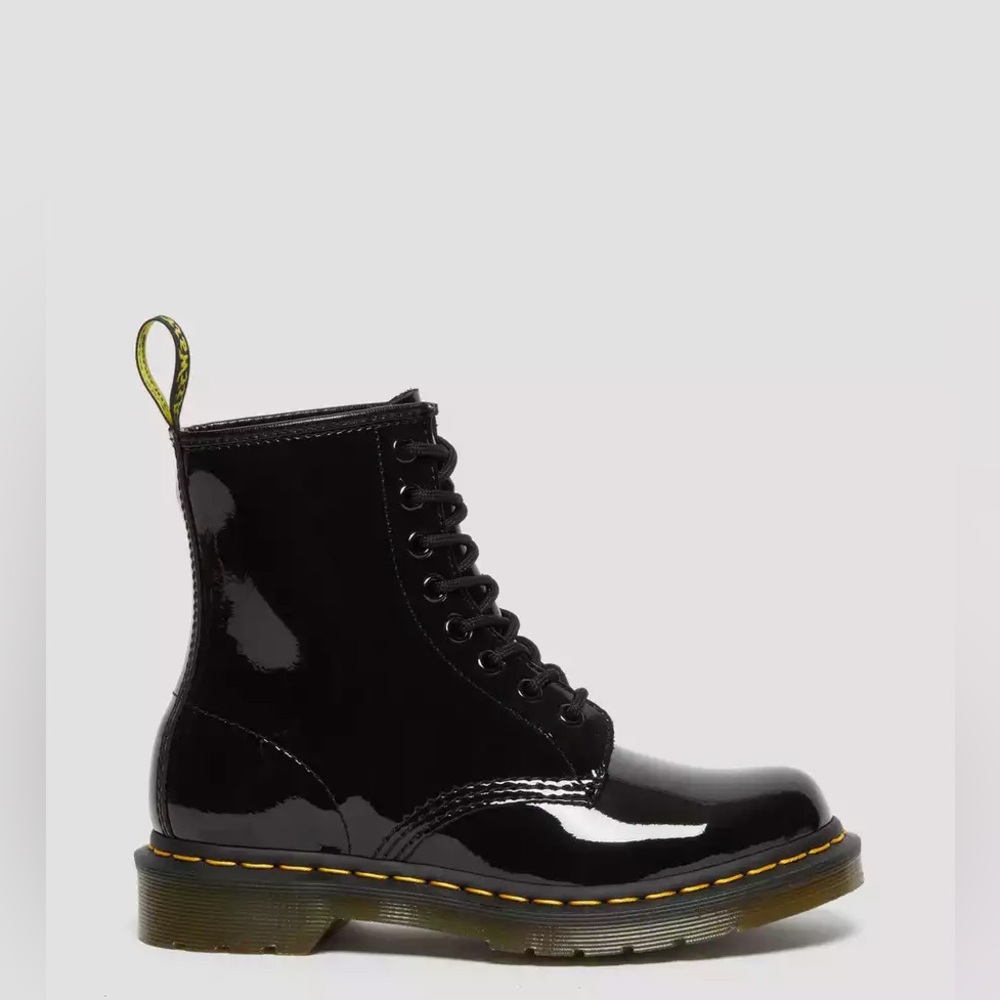 🖤🥾Dr. Martens Women's 11821 Leather Lace Up Boots Shiny Black Patent Lamper sz 5